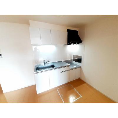 シュガーコート 103【管理NO：1-020536801-01030】 ★家具家電は申し込み後に搬入します 2026年08月中旬入居可能の物件画像