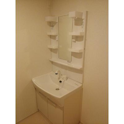 コンフォートⅣ 203【管理NO：1-020740101-02030】 2026年07月下旬入居可能の物件画像