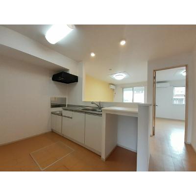 エレガンスⅡ 102【管理NO：1-021215102-01020】 ★家具家電は申し込み後に搬入します★の物件画像