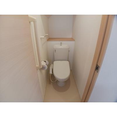 カームリー　ヒルサイド 102【管理NO：1-018768901-01020】 ★家具家電は申し込み後に搬入します★の物件画像