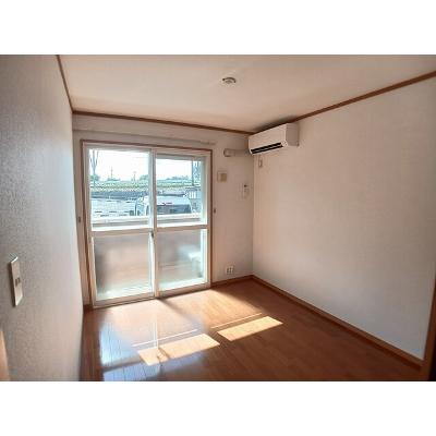 リバティーベルＢ 211【管理NO：1-012952802-01010】 ★家具家電は申し込み後に搬入します★の物件画像