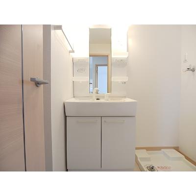 カーサレーノ　２ 104【管理NO：1-015652802-01040】 ★家具家電は申し込み後に搬入します★の物件画像
