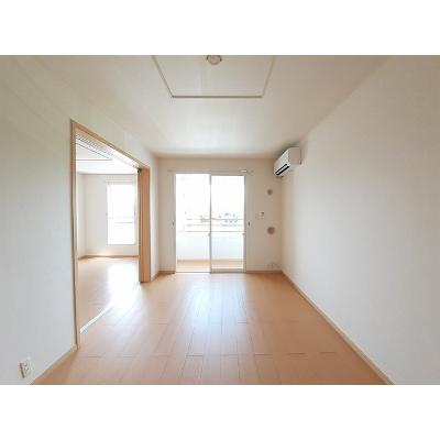 シェーン・ベルクⅠ 203【管理NO：1-015682501-02030】 ★家具家電は申し込み後に搬入しますの物件画像