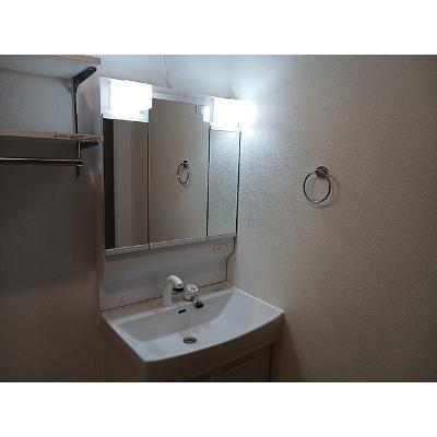 グレイスヴィラ 103【管理NO：1-028152801-01030】 ★家具家電は申し込み後に搬入します★の物件画像