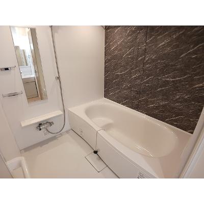 ジール 103【管理NO：1-028593201-01030】 ★家具家電は申し込み後に搬入します★の物件画像