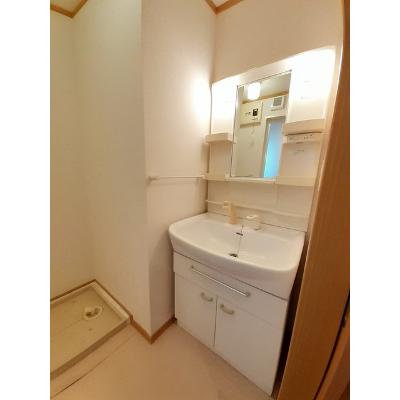 メゾン　ラルゴ　Ａ棟 101【管理NO：1-013162301-01010】 ★家具家電は申し込み後に搬入しますの物件画像