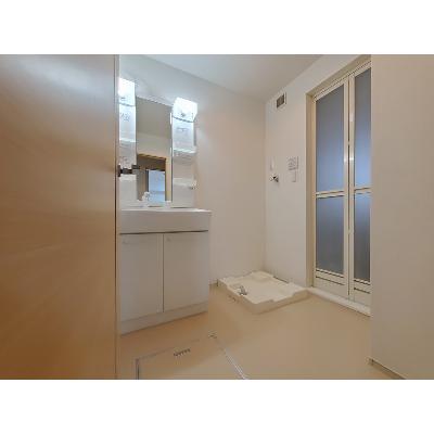 シーズンⅣ 203【管理NO：1-018199402-02030】 ★家具家電は申し込み後に搬入します 2026年08月中旬入居可能の物件画像