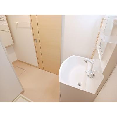 コリーヌⅠ 103【管理NO：1-020072701-01030】 ★家具家電は申し込み後に搬入します 2026年08月上旬入居可能の物件画像