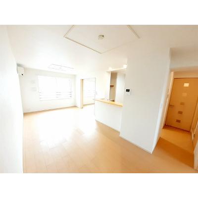 アルバ 203【管理NO：1-021049303-02030】 ★家具家電は申し込み後に搬入します 2026年08月上旬入居可能の物件画像