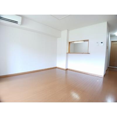 ディアコート川崎 202【管理NO：1-013778101-02020】 ★家具家電は申し込み後に搬入します★ ★2026年08月下旬入居可能★の物件画像