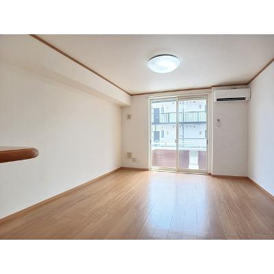 パルフォレストＢ 102【管理NO：1-012204901-01020】 ★家具家電は申し込み後に搬入します★の物件画像