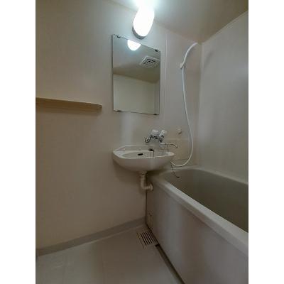 アーバンパレスＫ 203【管理NO：1-003697501-02030】 ★家具家電は申し込み後に搬入します 2026年07月中旬入居可能の物件画像
