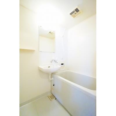 フラット・フラワー 203【管理NO：1-004130201-02030】 ★家具家電は申し込み後に搬入します★ ★2026年08月中旬入居可能★の物件画像
