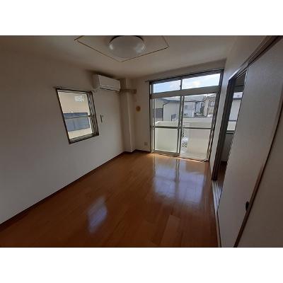 神栄コーポ 201【管理NO：1-007553501-02010】 ★家具家電は申し込み後に搬入します★の物件画像