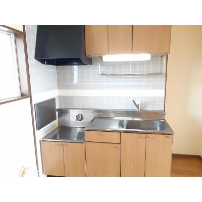 神栄コーポ 201【管理NO：1-007553501-02010】 ★家具家電は申し込み後に搬入します★の物件画像