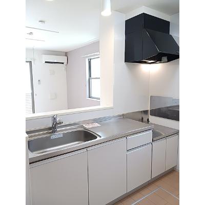 アリエーテＤ 101【管理NO：1-019209302-01010】 ★家具家電は申し込み後に搬入します★の物件画像