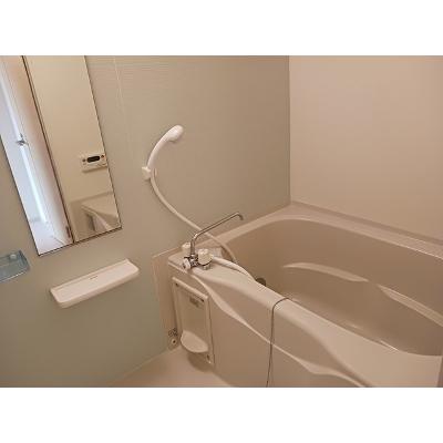 ノーブル 101【管理NO：1-017730501-01010】 ★家具家電は申し込み後に搬入します★の物件画像