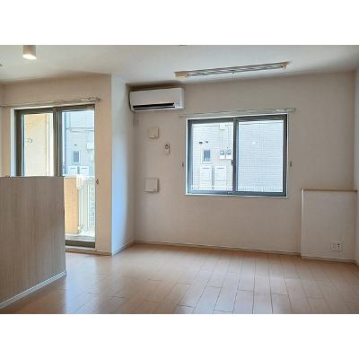 ビ・オーラ８ 102【管理NO：1-019360902-01020】 ★家具家電は申し込み後に搬入します★の物件画像