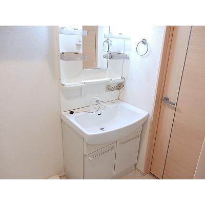 ビ・オーラ８ 102【管理NO：1-019360902-01020】 ★家具家電は申し込み後に搬入します★の物件画像