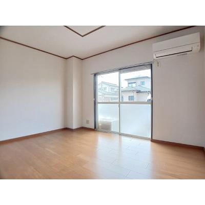 ロイヤルヒルズ 102【管理NO：1-004173001-01020】 ★家具家電は申し込み後に搬入します★ ★2026年10月中旬入居可能★の物件画像