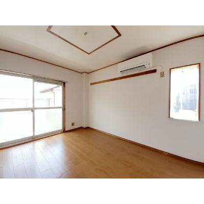 ロイヤルパレス恩田 202【管理NO：1-003135701-02020】 ★家具家電は申し込み後に搬入します★ ★2026年08月下旬入居可能★の物件画像