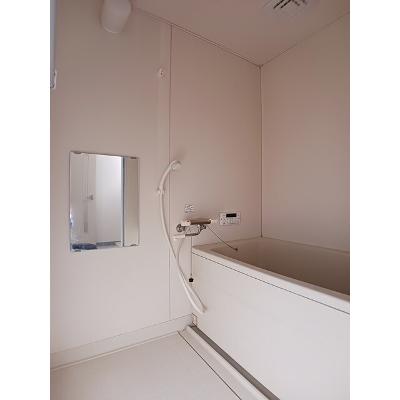 ロイヤルパレス恩田 102【管理NO：1-003135701-01020】 ★家具家電は申し込み後に搬入します★ ★2026年08月下旬入居可能★の物件画像