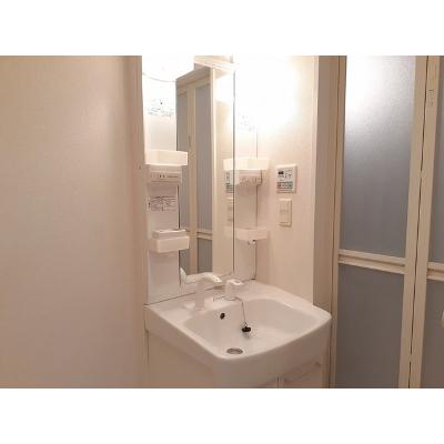 パークレジデンス小山 303【管理NO：1-015007601-03030】 ★家具家電は申し込み後に搬入します★の物件画像