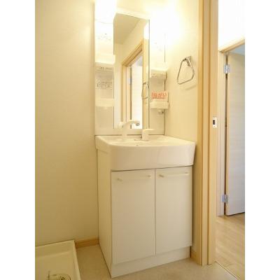 エミネンスユイⅠ 203【管理NO：1-005465101-02030】 ★家具家電は申し込み後に搬入します 2026年08月上旬入居可能の物件画像