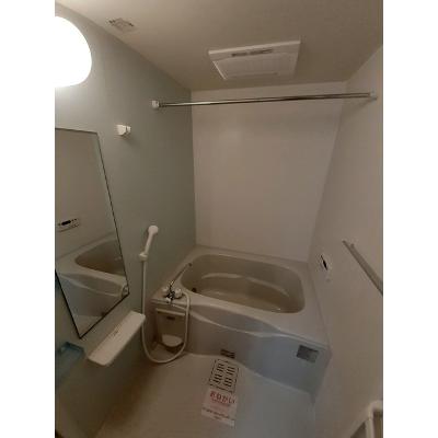 リュブミラーカ　Ⅲ 203【管理NO：1-016692201-02030】 ★家具家電は申し込み後に搬入します 2026年08月上旬入居可能の物件画像