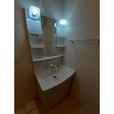 ヴィラ　プリムローズ 101【管理NO：1-022212301-01010】 ★家具家電は申し込み後に搬入します 2026年08月中旬入居可能の物件画像
