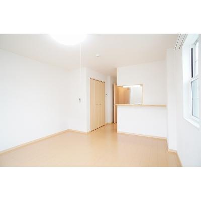フォーリスト 101【管理NO：1-016676701-01010】 ★家具家電は申し込み後に搬入します 2026年08月中旬入居可能の物件画像