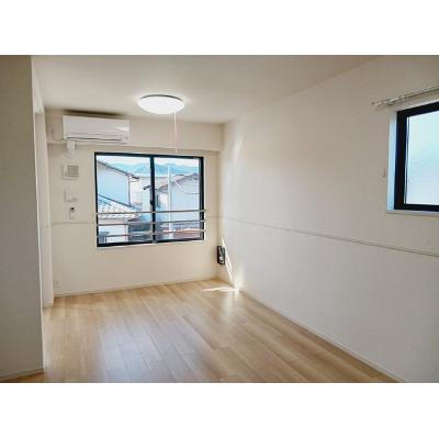 スプリング　サニー 201【管理NO：1-027479401-02010】 ★家具家電は申し込み後に搬入します 2026年08月中旬入居可能の物件画像