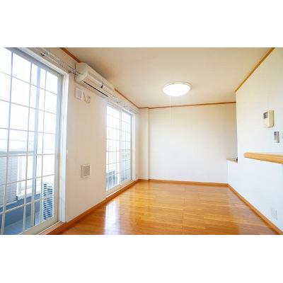 セカンドコート 203【管理NO：1-012184401-02030】 ★家具家電は申し込み後に搬入します 2026年09月中旬入居可能の物件画像