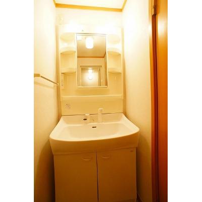 セカンドコート 203【管理NO：1-012184401-02030】 ★家具家電は申し込み後に搬入します 2026年09月中旬入居可能の物件画像