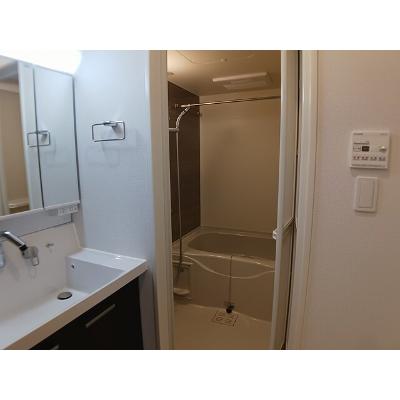デフィ東川口 202【管理NO：1-023502101-02020】 ★家具家電は申し込み後に搬入しますの物件画像