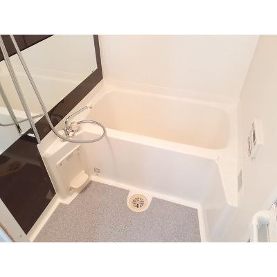 カイラス・ドルフ 203【管理NO：1-010681801-02030】 ★家具家電は申し込み後に搬入します★の物件画像