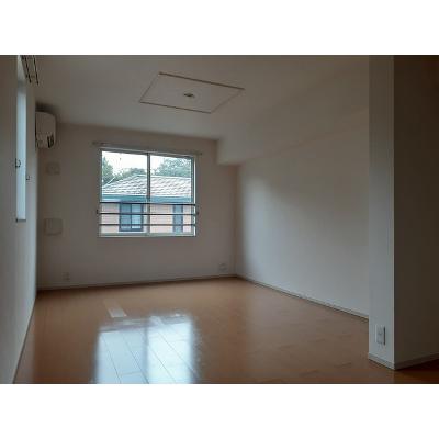シャトン　ミョル 201【管理NO：1-019009101-02010】 2026年07月中旬入居可能の物件画像