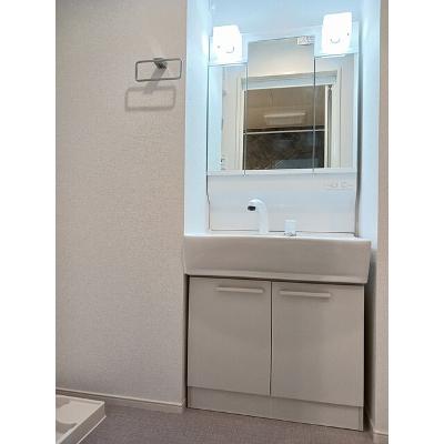 グレイスプリムローズＢ 101【管理NO：1-027571102-01010】 ★家具家電は申し込み後に搬入します★の物件画像
