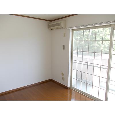 モルティ 102【管理NO：1-009784701-01020】 ★家具家電は申し込み後に搬入します 2026年08月中旬入居可能の物件画像