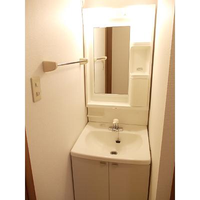 モルティ 102【管理NO：1-009784701-01020】 ★家具家電は申し込み後に搬入します 2026年08月中旬入居可能の物件画像