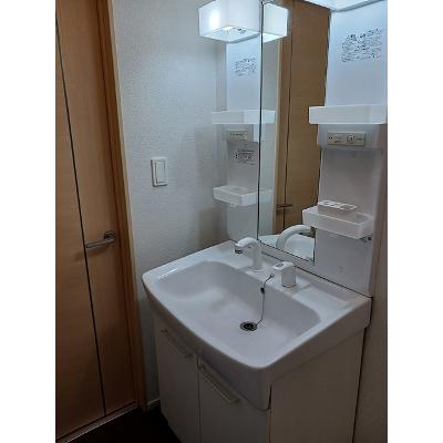 ライズアンドシャインⅡ 102【管理NO：1-018288402-01020】 ★家具家電は申し込み後に搬入します★の物件画像