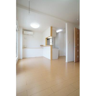 シャトンクー 201【管理NO：1-017743401-02010】 ★家具家電は申し込み後に搬入します 2026年07月中旬入居可能の物件画像