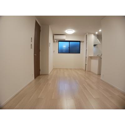 グレイスＤ 102【管理NO：1-027558501-01020】 ★家具家電は申し込み後に搬入します★の物件画像