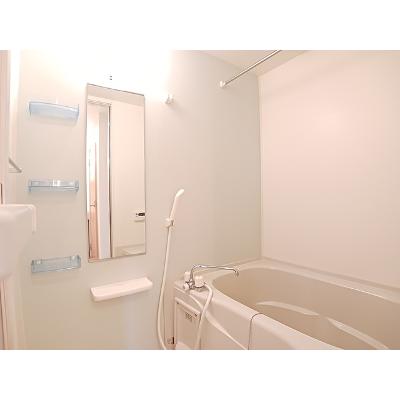 イーザ 202【管理NO：1-017049201-02020】 ★家具家電は申し込み後に搬入します★ ★2026年08月中旬入居可能★の物件画像