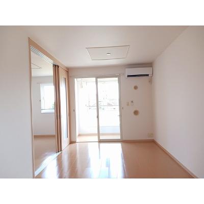 チェリーレ 203【管理NO：1-016440101-02030】 ★家具家電は申し込み後に搬入しますの物件画像