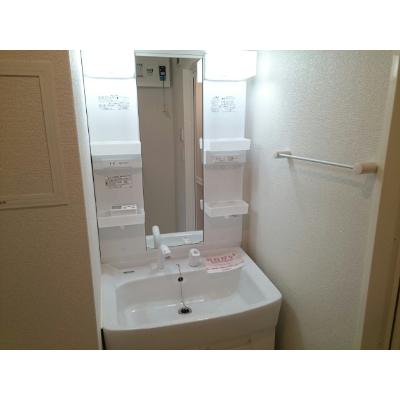 くれよんハウス 201【管理NO：1-017992001-02010】 ★家具家電は申し込み後に搬入しますの物件画像