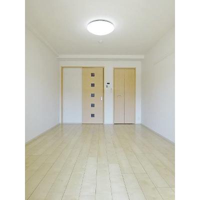 カーサ・ル・コットン 102【管理NO：1-020915201-01020】 ★家具家電は申し込み後に搬入します 2026年07月中旬入居可能の物件画像