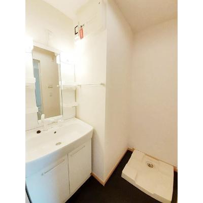 レインツリー　二番館 104【管理NO：1-016569001-01040】 ★家具家電は申し込み後に搬入します 2026年07月下旬入居可能の物件画像