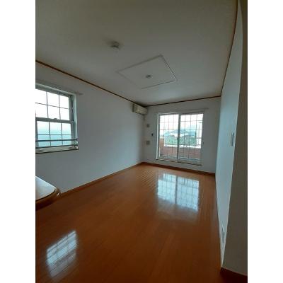 ルミエール 201【管理NO：1-013141901-02010】 ★家具家電は申し込み後に搬入します 2026年08月中旬入居可能の物件画像