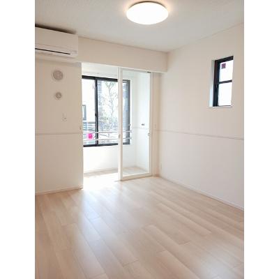 むくつる 101【管理NO：1-027903901-01010】 ★家具家電は申し込み後に搬入しますの物件画像